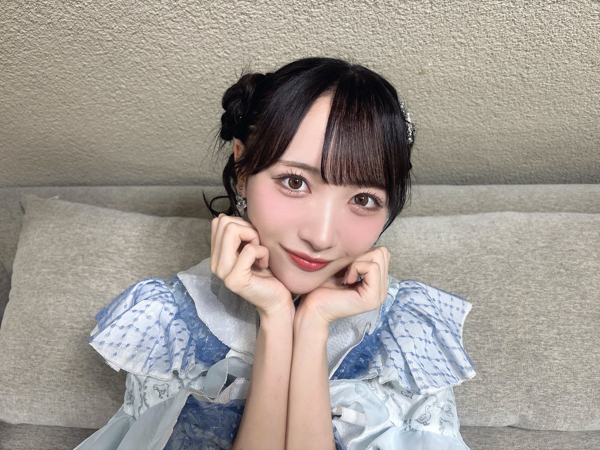 石田千穂② 石田千穂2nd写真集 「太陽って何色？」 1st写真集から4年経ち