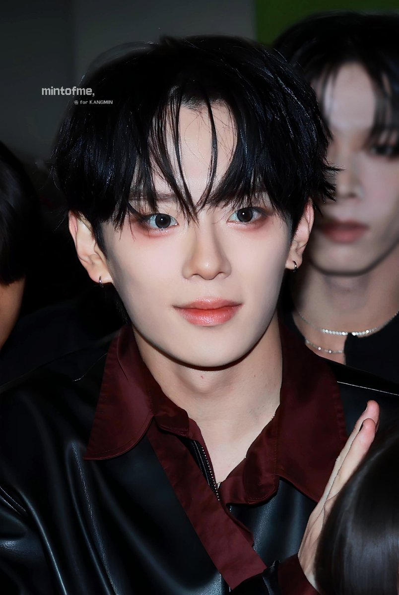 251027 얼루어 X 트루동

#강민 #KANGMIN #カンミン
#유강민 #YOOKANGMIN 
#VERIVERY #베리베리 #ベリベリ