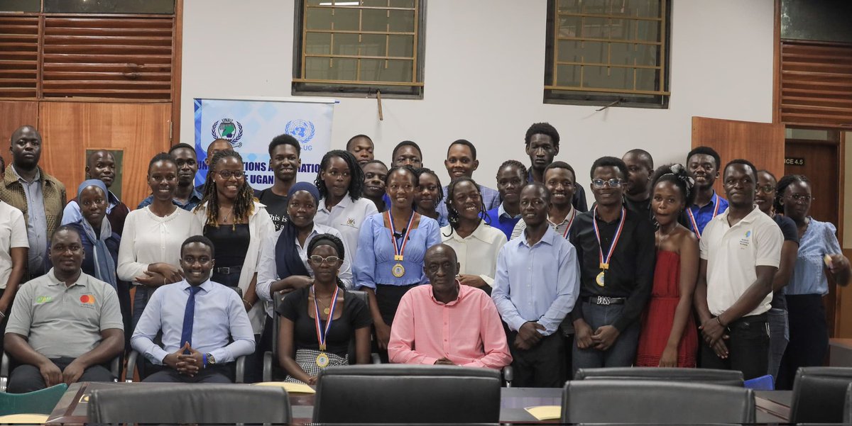 RashidAbdulk's tweet image. ✨️Privileged to have moderated a successful leadership transition of the @UnauKYU executive at @kyambogou .

#SDGs #PublicSpeaking #EffectiveLeadership #mindsetshift #Africansrising