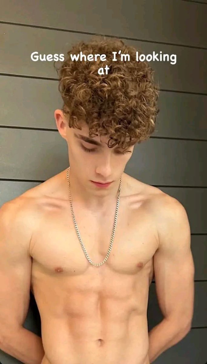 RTwinkl's tweet photo. @WeymouthGayGrp can we play together 🌈😘 https://t.co/Yxc9Vhc34S