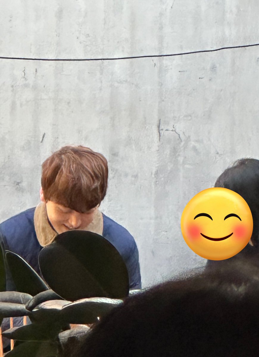 2025.11.2 ジェユン バスキン🎤🎸🥁
ジェユン ドンゴン ギョンホ ミンス
#티오원 #メリノ #ソウル