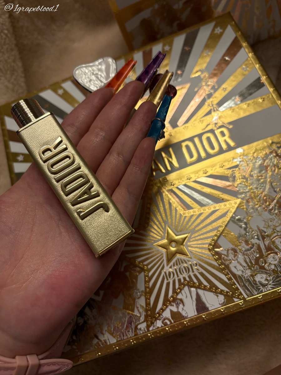 あずこさん🍎🐾 on X