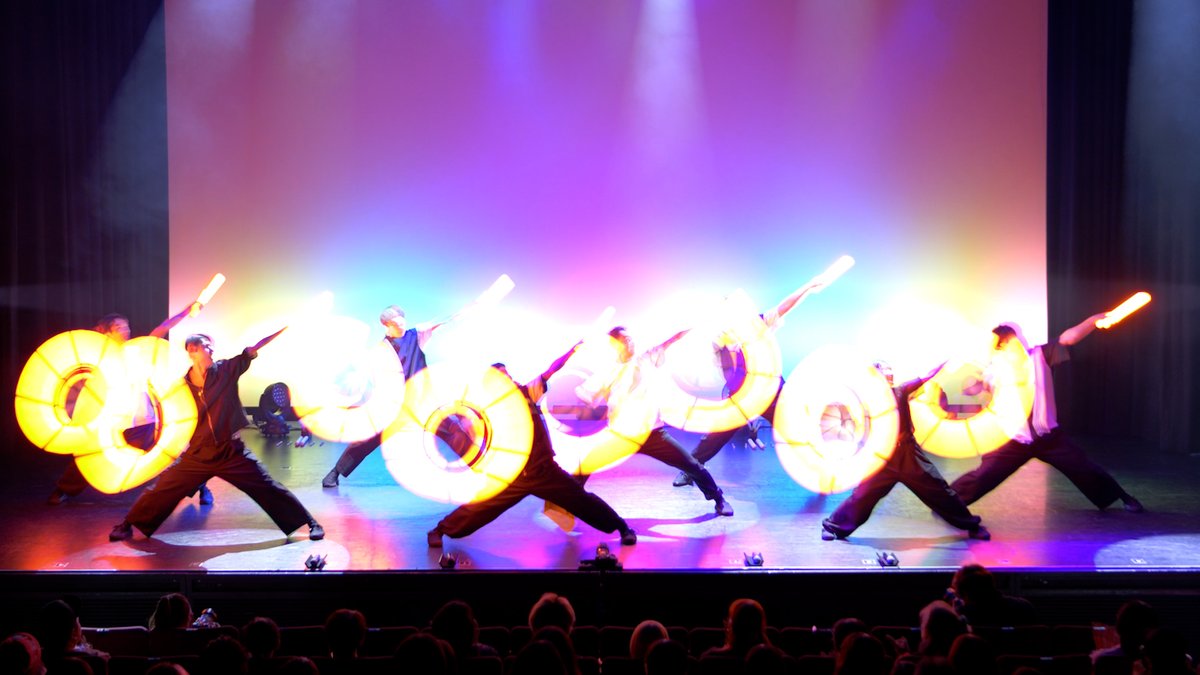 zerouchirestart's tweet image. 🌈🪄New Video🌈🪄

【ヲタ芸】怪獣の花唄 / Vaundy - ゼロ打ち Stage Cam [20251024 Re:roots ~ゼロから打ち師を始めるまでの物語~]
youtu.be/V_KdhcsNlxc