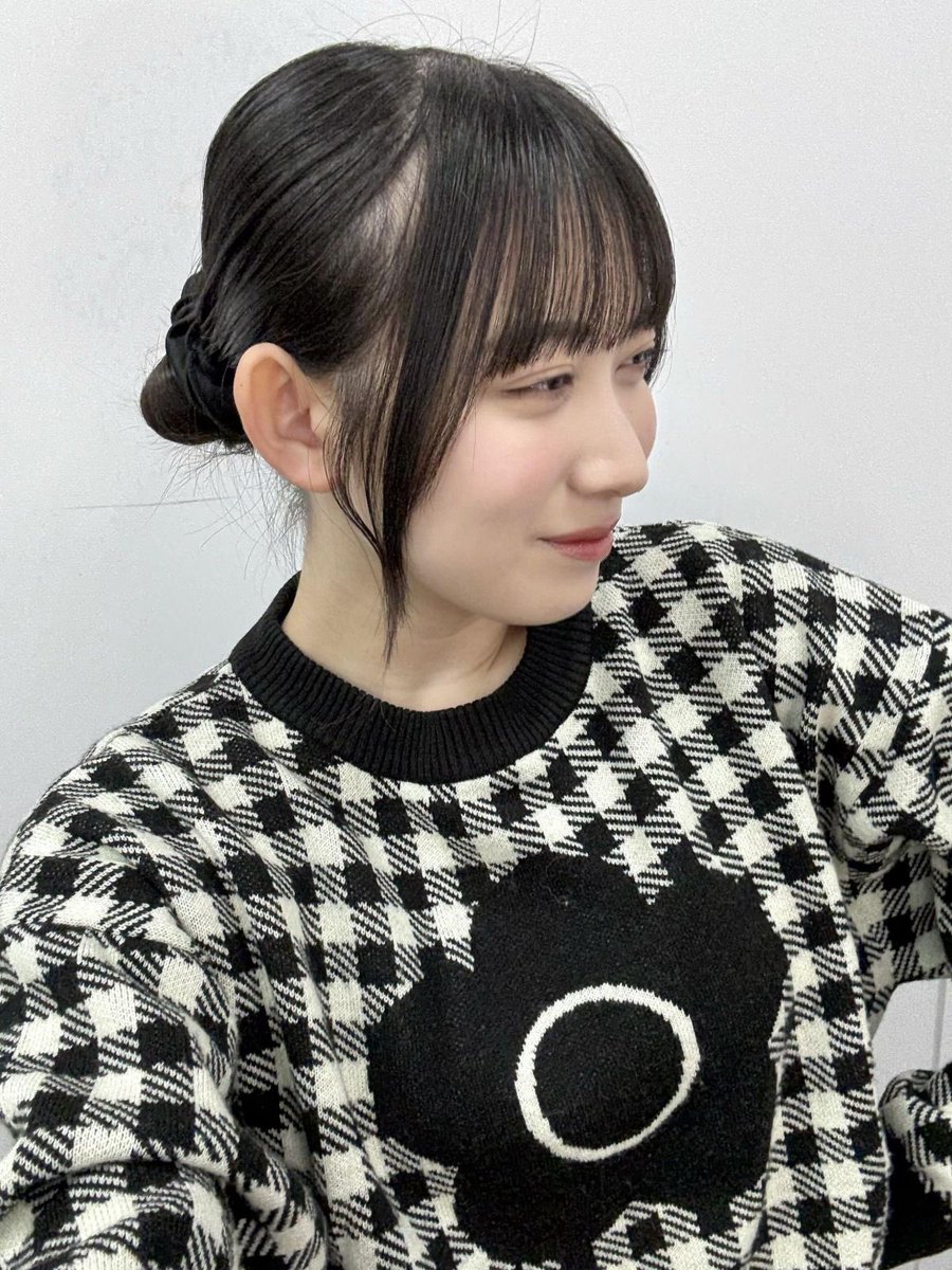 八木仁愛　直筆サイン　NEW YEAR 八木仁愛 直筆サイン NEW YEAR