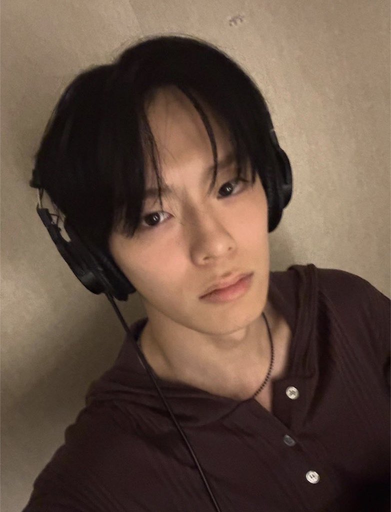 yorkangmin's tweet image. #Tired #Practice #Hangry #Selfie #Pout