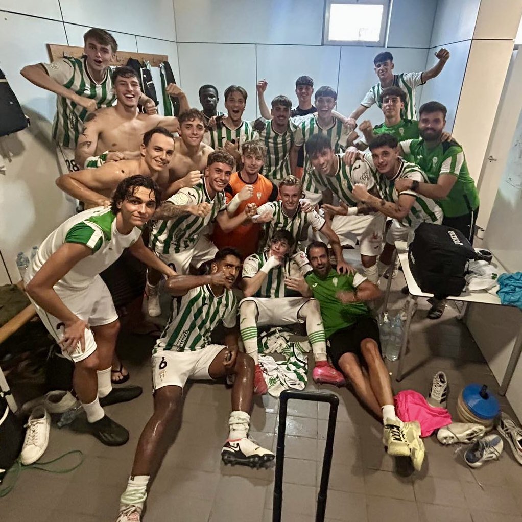 𝙲𝚊𝚗𝚝𝚎𝚛𝚊 Córdoba CF tweet media