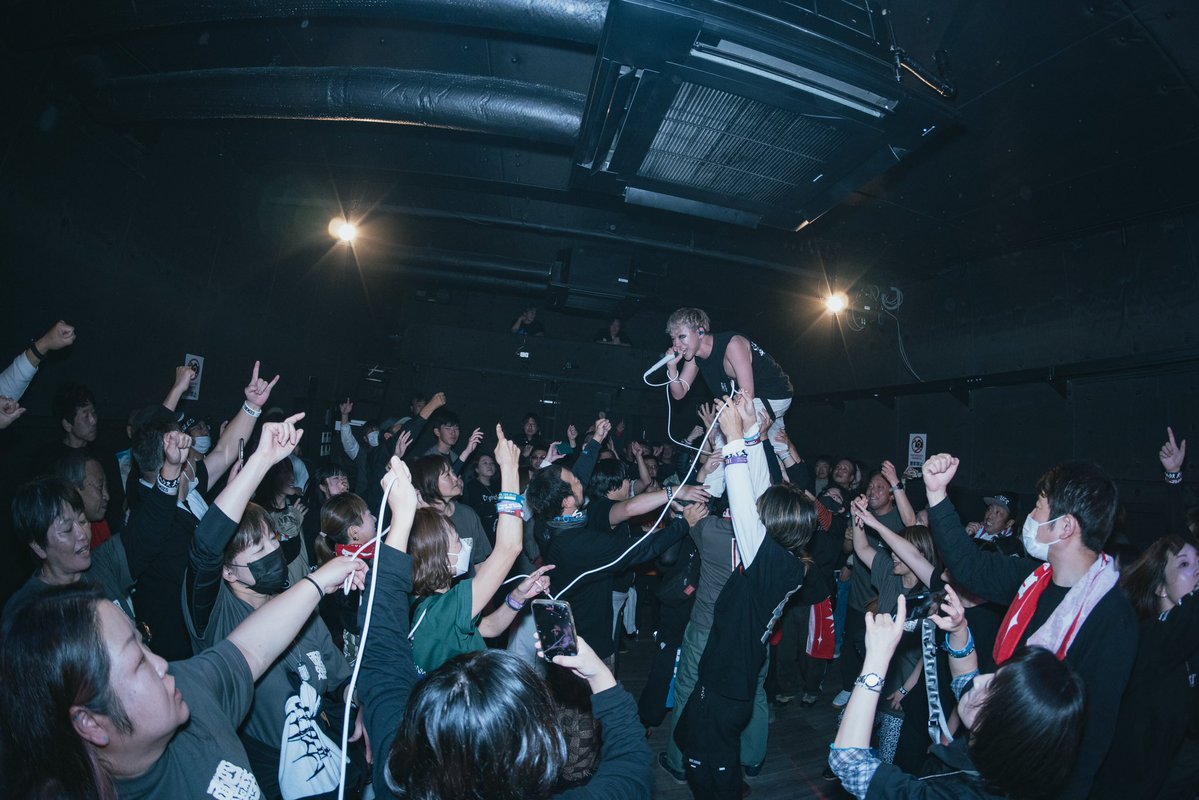 【LIVE PHOTO】

2025.11.02(日) 奥州 backstate
"backstate GIG"

w/
ニューロティカ <a href="/NEW_ROTEKA/">ニューロティカ</a>

📸 <a href="/bunta89/">endorfishぶん太</a> 

異種格闘ツーマンありがとうございました！
また必ず！