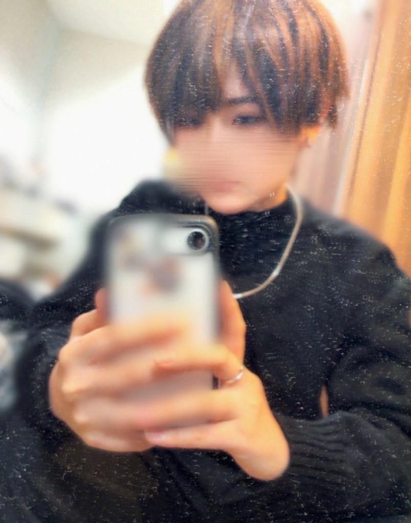 ・

 #男装 
 #推し不在さんおいで 
 #雰囲気嫌いじゃないよって人いいね