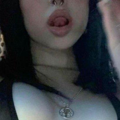 sscmads's tweet photo. hrny in bed, who needs some vids🥵?dm me 💌❤️
https://t.co/7uFe5UEDk4 https://t.co/YQBPwcP5HN