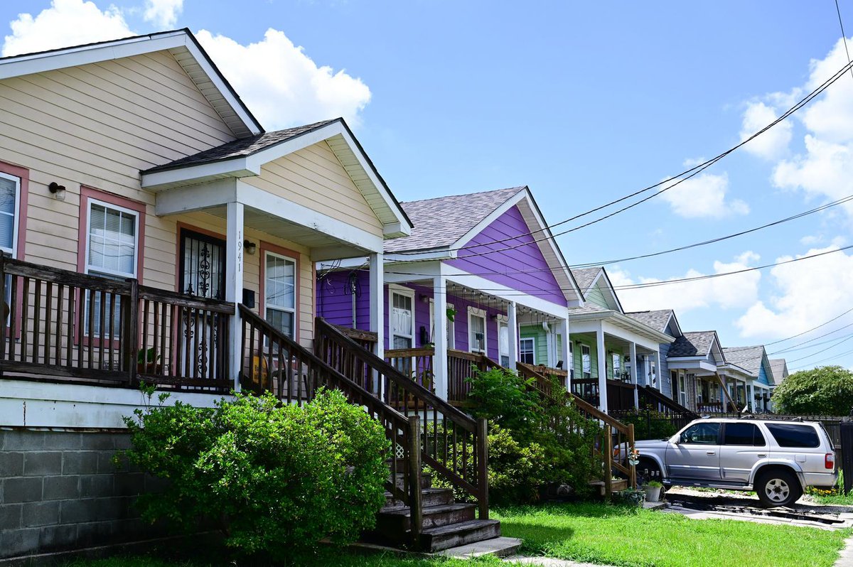 #DidYouKnow? 
Habitat for Humanity is at work in all 50 U.S. states and more than 60 countries around the world. Here are examples of homes built or renovated by Habitat in Kenya, Chicago, Fiji and Louisiana.  🏘️ #HabitatFacts