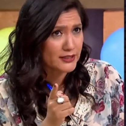 CanalRedNews's tweet image. 🔴 EXCLUSIVA | #RTVE ficha a la periodista peruana Laura Arroyo para presentar “La Clave”, el mítico programa creado por José Luis Balbín, que regresará muy pronto a las noches de La 1.

👉🏼 Toda la información, en @CanalRedNews.