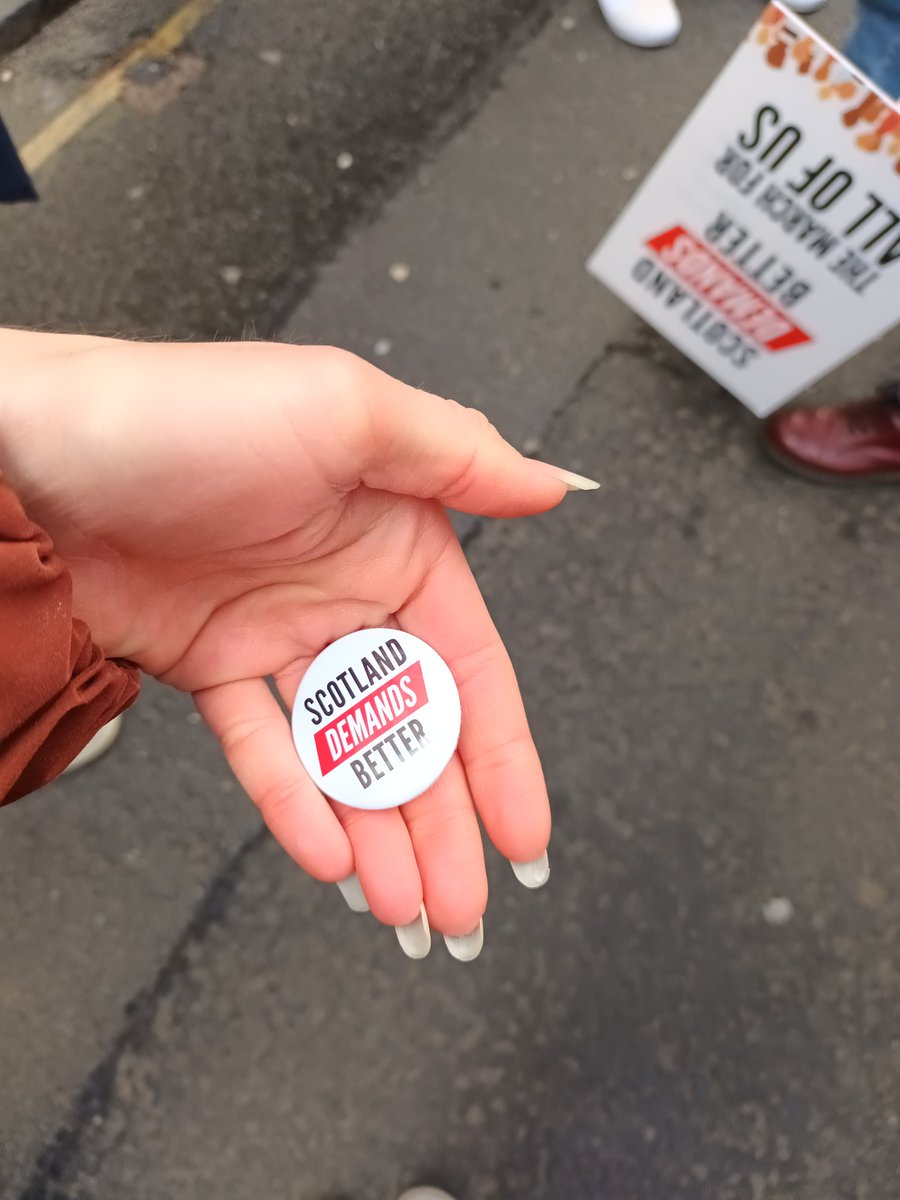 Gemmazzburgh's tweet image. Last weekend :] with Children&apos;s Hearing Scotland #Scotland 
Care exp orgs joined the Scotland demands better rally. I ran into a few people I know at Who Cares Scotland  &amp;amp; West Lothian Council. Saw Keep Grangemouth Working in procession too! G&apos;mouth my Gran and Grandad&apos;s hometown