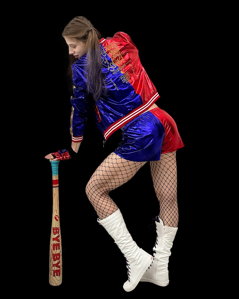 firmflexing's tweet image. Puddin.

#redandblue #puddin #propertyofjoker #harleyquinn #harleenquinzel #halloween2025 #dccomics #daddyslittlemonster #blackbackground #baseballbat