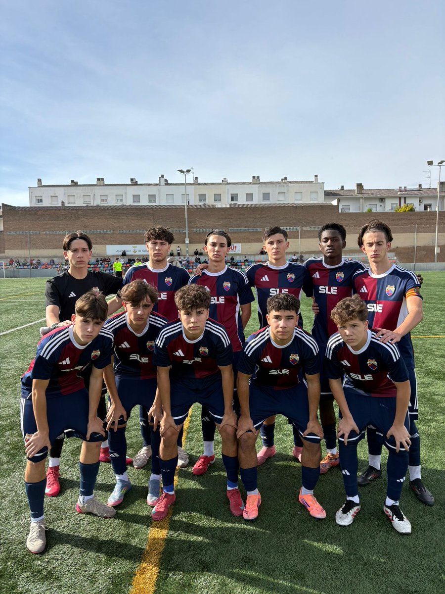 🔴🔵 𝗖𝗔𝗗𝗘𝗧 𝗦𝟭𝟲 "𝗔"
🔵🔴
🏆Divisió Honor
<a href="/CEMercantil/">C.E. Mercantil</a> 1 - <a href="/CERDANYOLAFC/">CERDANYOLA VALLÈS FC 💚</a> 0.
⚽️ Marçal

L'equip no s'ha trobat còmode en el partit pero ha aconseguit mantenir la porteria a 0 i ha guanyat amb el cor.

#CEMCadS16A