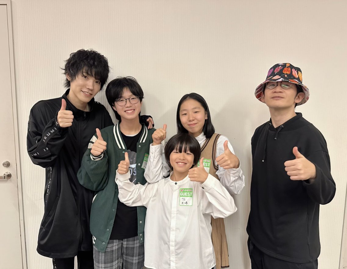 11/2（日）#共鳴
独創的な #けいちゃん らしさがいっぱいのラプソ。
そして世界初演、 #菊池亮太 さんのピアノ協奏曲🎹、冒険しているような素晴らしい圧巻の演奏でした！bravo🥰

仲間と一緒にお写真撮って頂きました！！
いつも優しいお二人がみんな大好きです😊

ありがとうございます😭✨✨