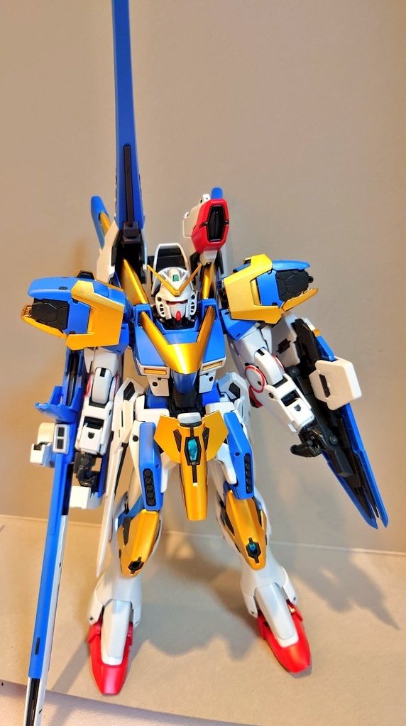 あまりこの手のポストしないのですが、たまには。
大阪府の片田舎に住んでいます。
二人の子の父です。
リビングでパチパチ、たまに墨入れしています。

色々不器用ながら子供達が生き甲斐なおっさんです。
愚痴を吐きつつなのでお目汚しもしますがご容赦願います。。

＃11月になったので自己紹介