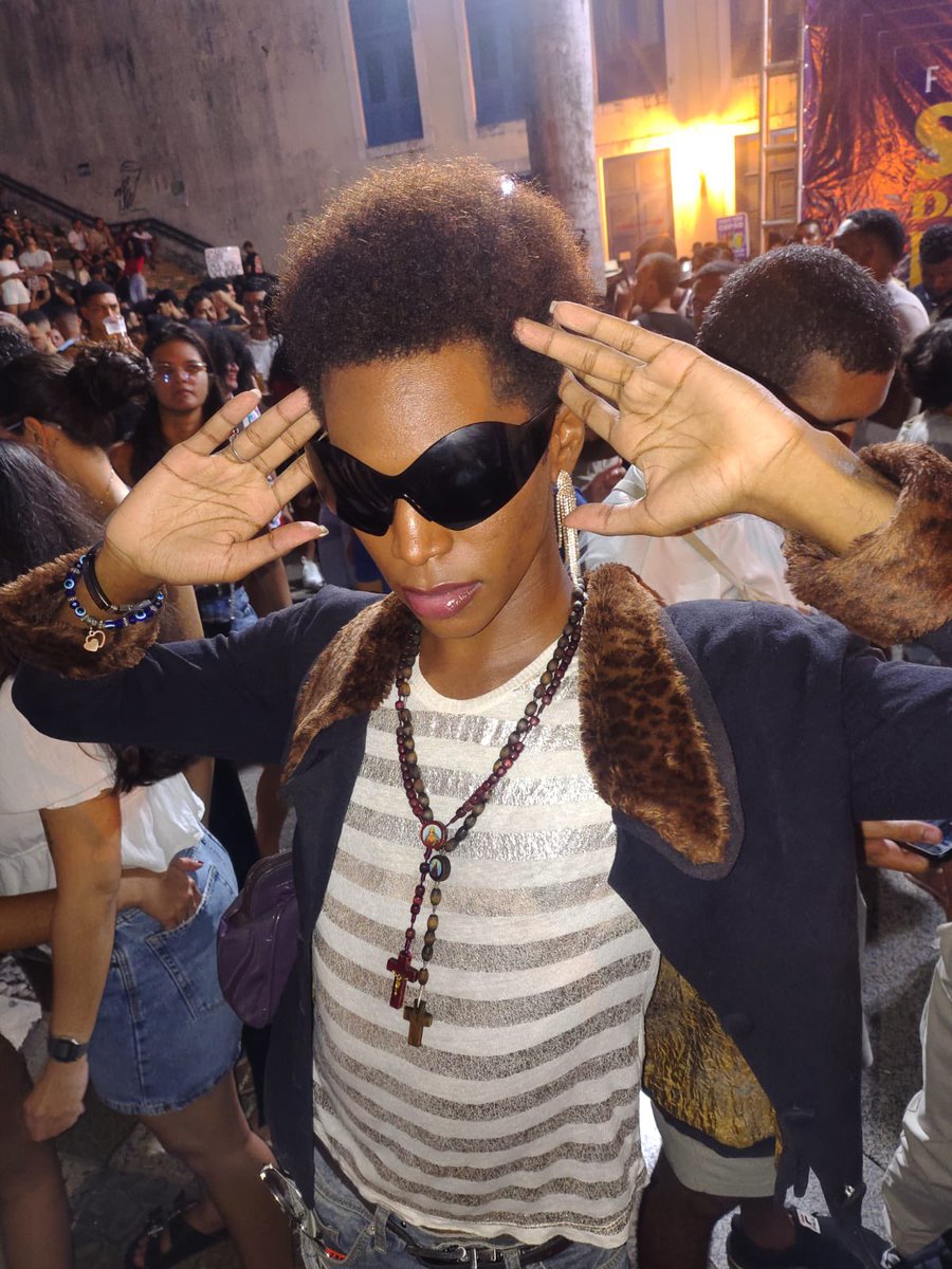 ໒꒰ྀི ๑ ´ ˘ ` ू ꒱ྀིა tweet media