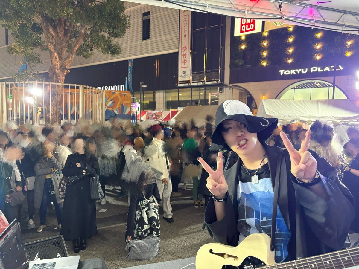 本日は蒲田駅前広場にてフィリピンエキスポ!!!
来てくれた皆様、出会ってくれた皆様ありがとーーー!!!!

初めましての方が多い中、一緒に手をあげてくれて、手を振ってくれて、歌ってくれて、めーーーっちゃくちゃ嬉しかったし楽しかったぜ!!!

次回蒲田は3月に来るかもしれないらしいぜよろしくね!!!