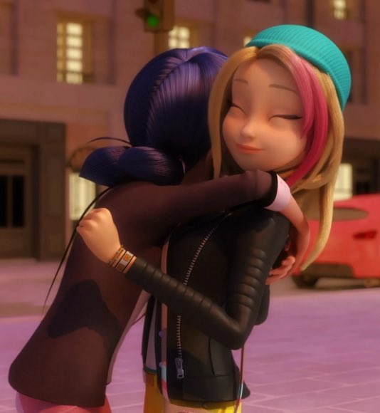JUST LET MARINETTE KISS A GIRL