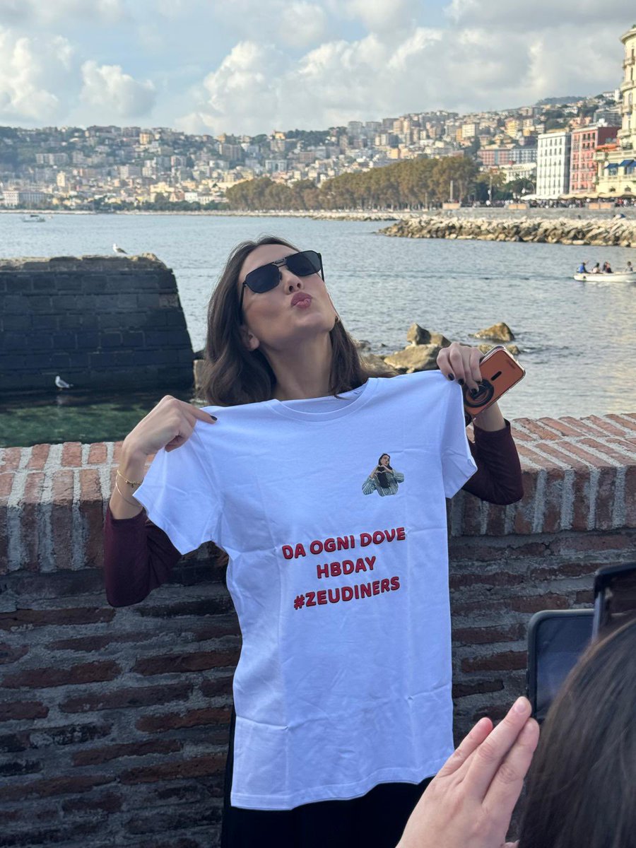 sara_papet11's tweet image. È bastato vederla arrivare nel giorno del suo compleanno per capire che certe emozioni non si spiegano♥️
Grazie @zeudidipalma per il regalo che tu hai fatto a noi🫶 
SEI SPECIALE ZEZÈ🤍