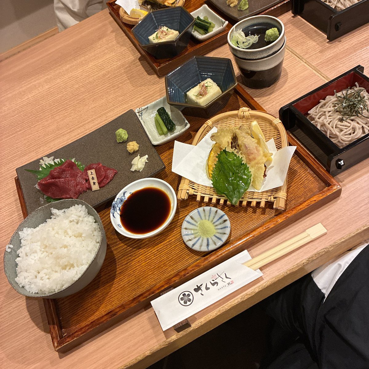 人気の馬刺し屋さん😊
うまい✨

#長野 #出張