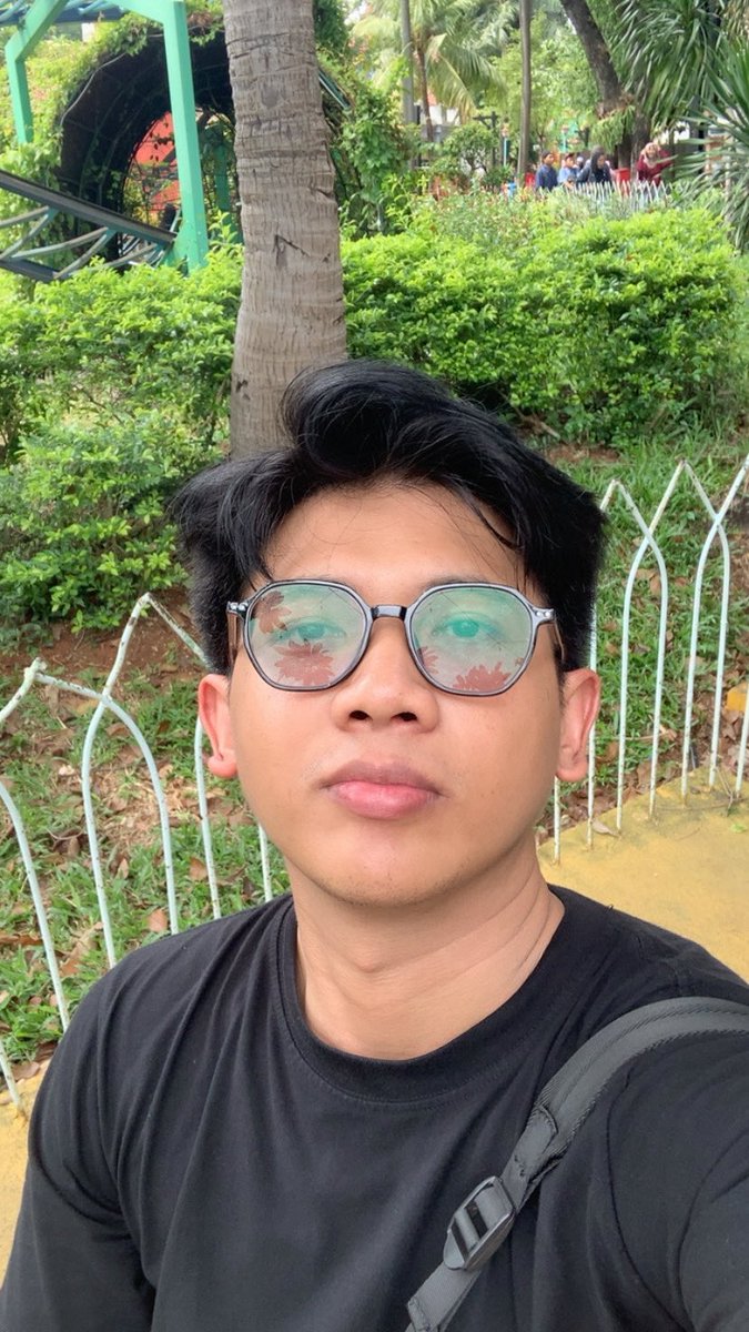 Besok senin ya? Gak papa. 5 hari lagi libur kok. 🫣🤗😁