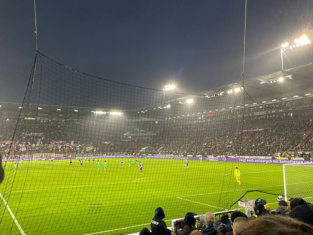 Ash_6899's tweet photo. St Pauli 0-4 Borussia MGB. A revisit after 20 odd years and the Millerntor has evolved, but the ethos of St Pauli is as unchanged and solid as ever. Huge thanks to @FanladenStPauli for assistance with tickets, always a tough ask! Up the teams with brown kits. #groundhopping https://t.co/91jyMrSwsL