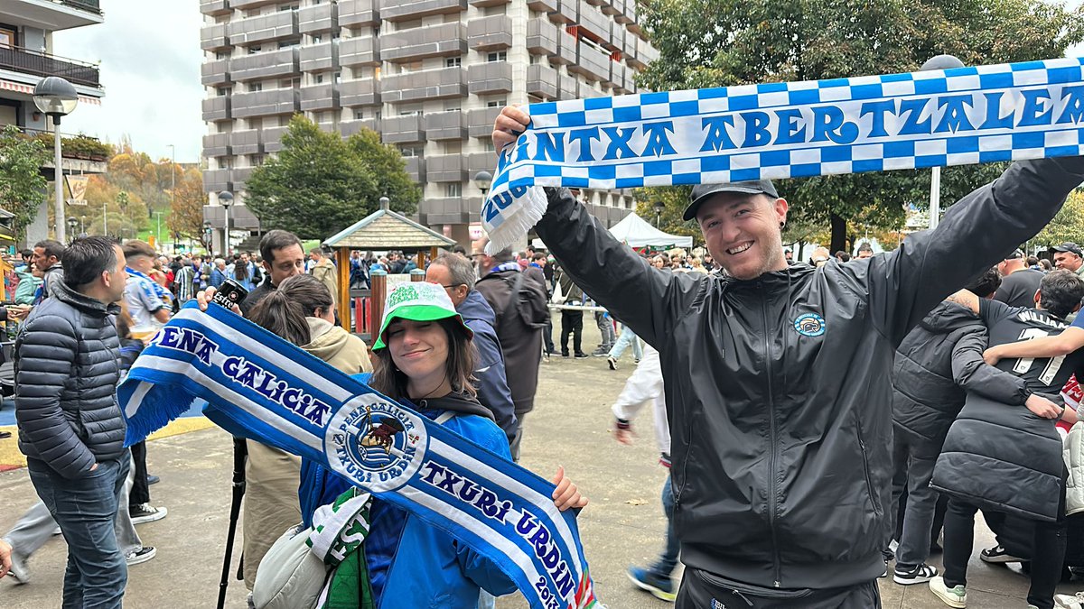 +3💙🤍