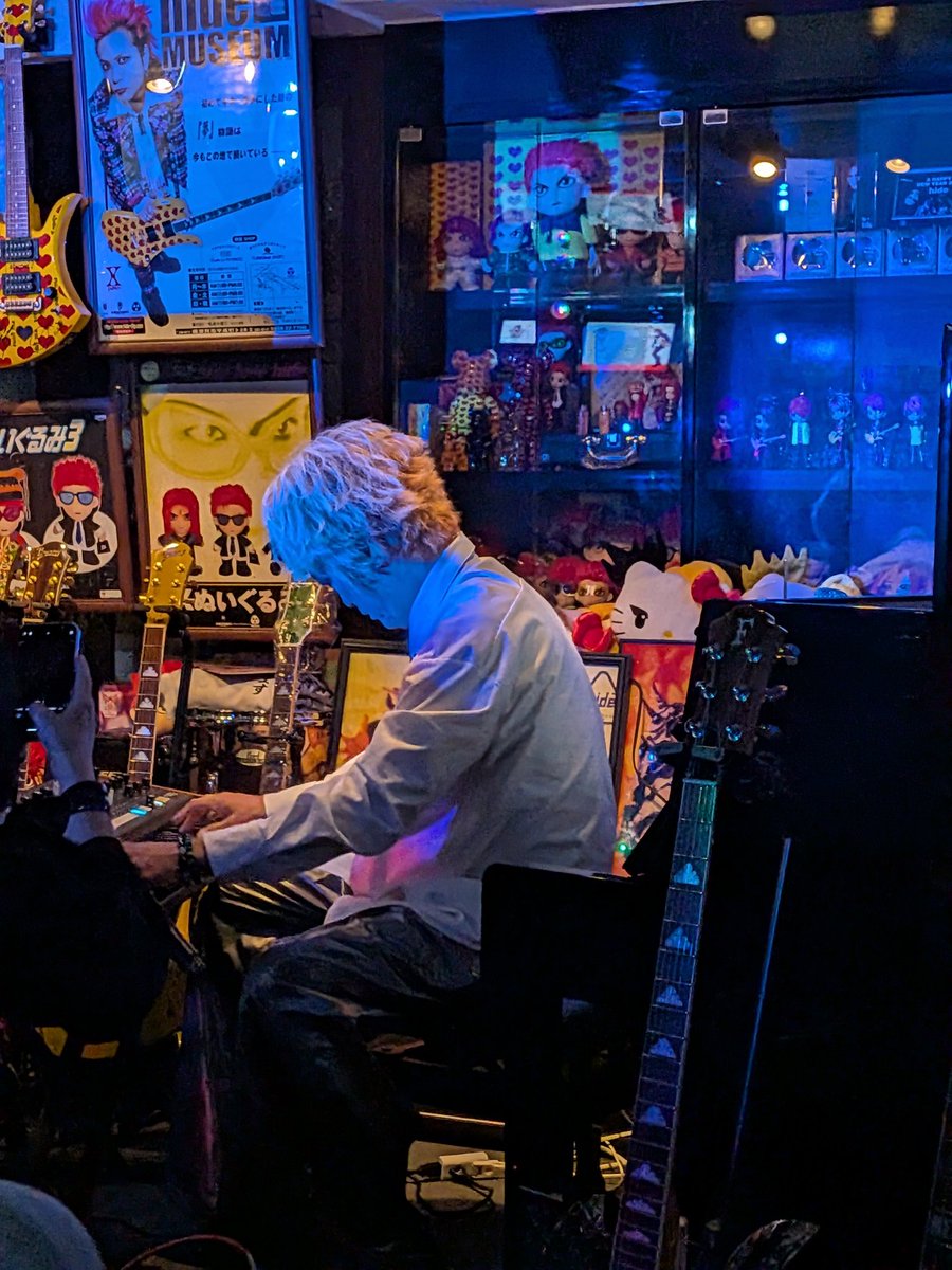 atsk119's tweet photo. 昨日は最幸の場所で最幸の時間🎹
音を楽しむってホンマに最幸✨️
ありがとうございました✨

@FREEDOM36059749 
@Pukapyu https://t.co/LQAQS76j4C