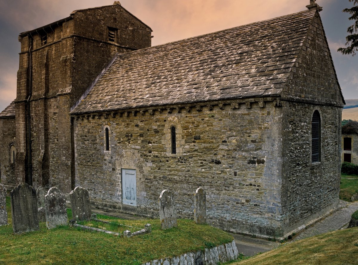TerenceKerr5's tweet image. #Studland #Dorset

Stubby tower left unfinished on this mainly Norman church of Saxon origin, the Parish Church of St Nicholas at Studland, Dorset, England.
