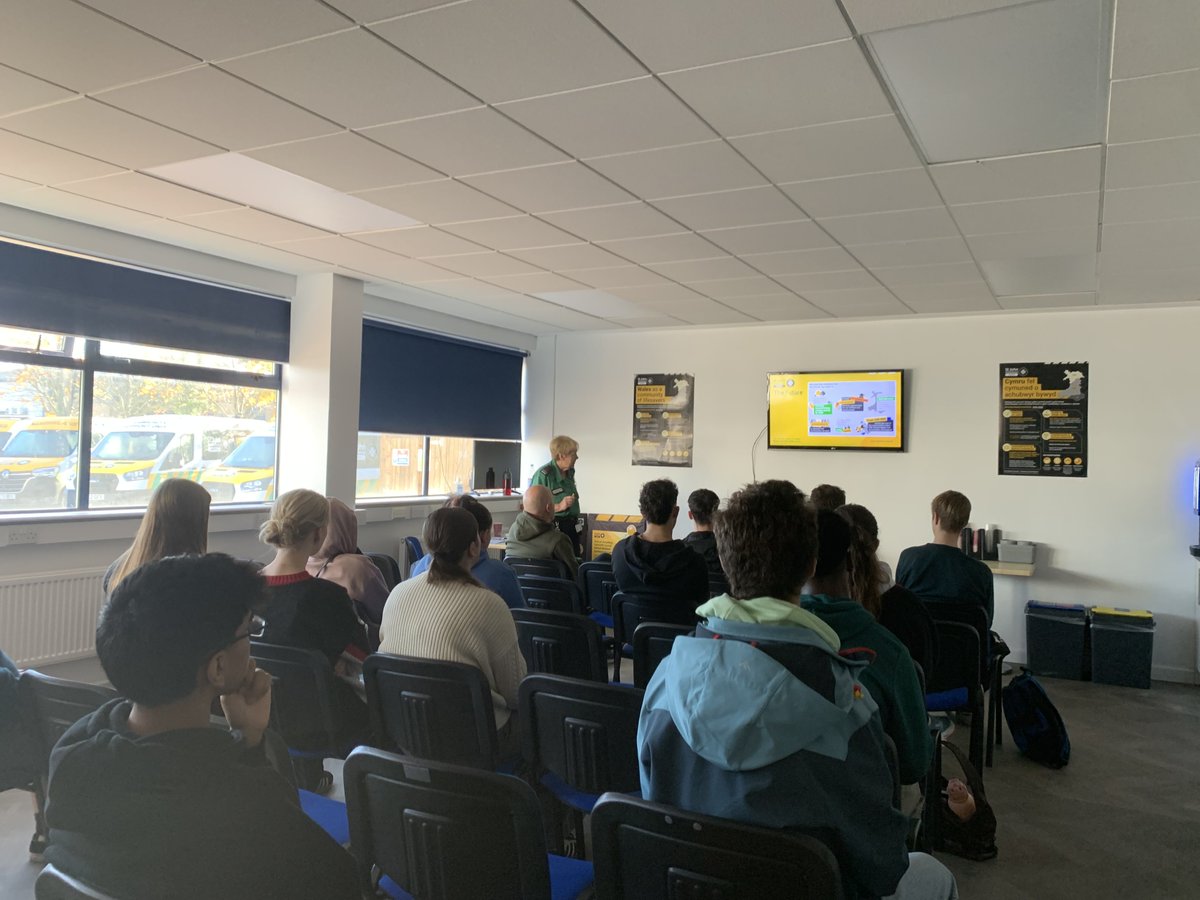 Supporting <a href="/SJACymru/">St John Ambulance Cymru</a> Induction day this morning for Cardiff and Vale County. A number of people starting their journey with the organisation, helping Wales become a community of lifesavers.