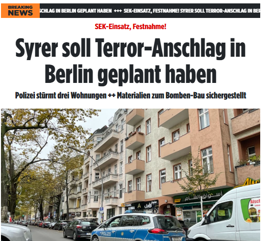 #Berlin: Syrer hatte 3 Wohnanschriften in Berlin: Syrer Abdalla R., soll eine Bluttat geplant haben. Bei ihm sollen Materialien zum Bau v Sprengsätzen sichergestellt worden sein. Er wurde nach seiner Festnahme in einer Gefangenensammelstelle untergebracht. bild.de/regional/berli…