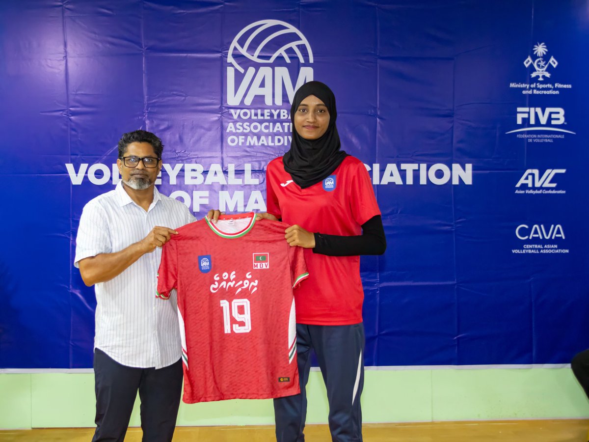 Commissioner of Sports Mohamed Tholal officially handed over the jerseys to the U19 National Volleyball Women's Team, who are set to compete in the CAVA Women's U19 Volleyball Championship 2025 in Colombo, Sri Lanka.