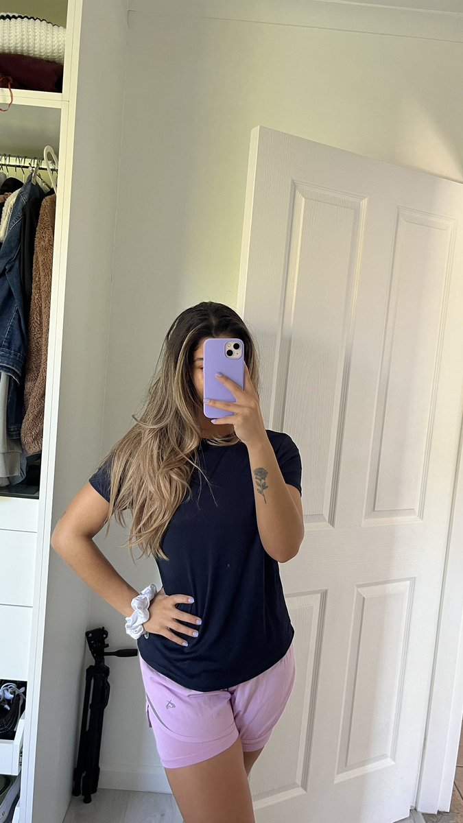 Happy Sunday everyone 💜