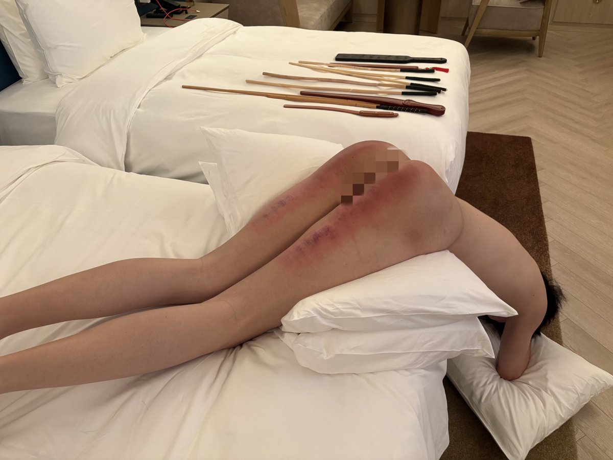 万圣节哪个小朋友又  幸福了！
#藤条 #还账局 #fm #sp