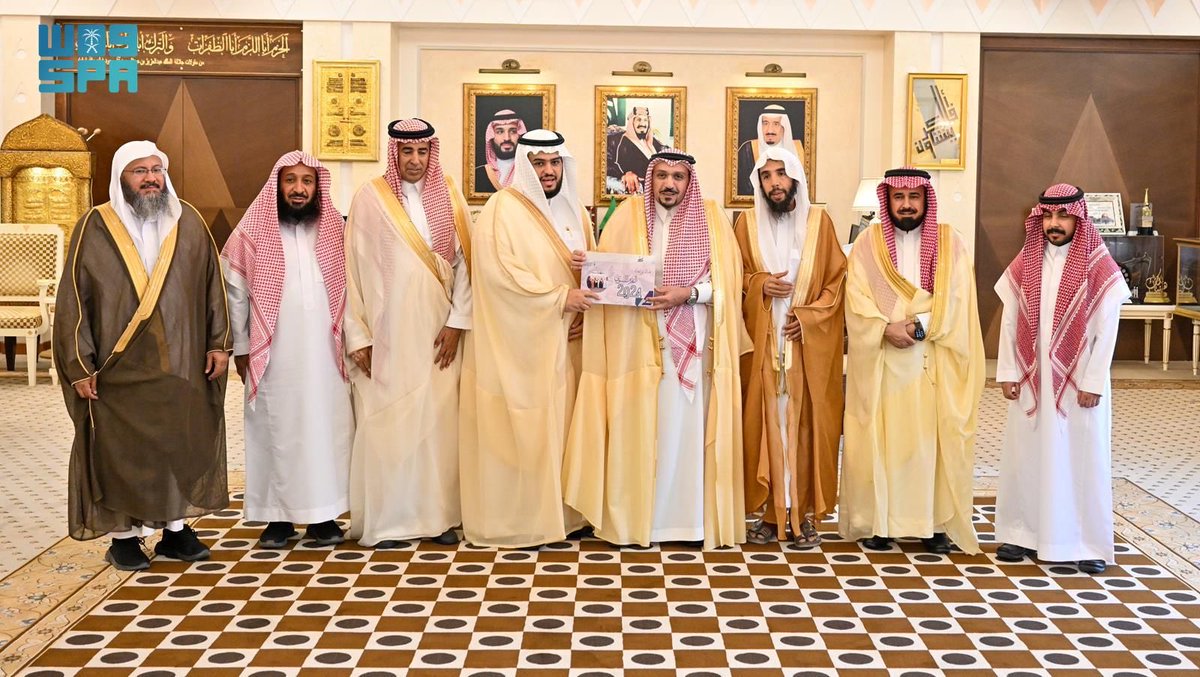 أسرة آل خضير tweet media