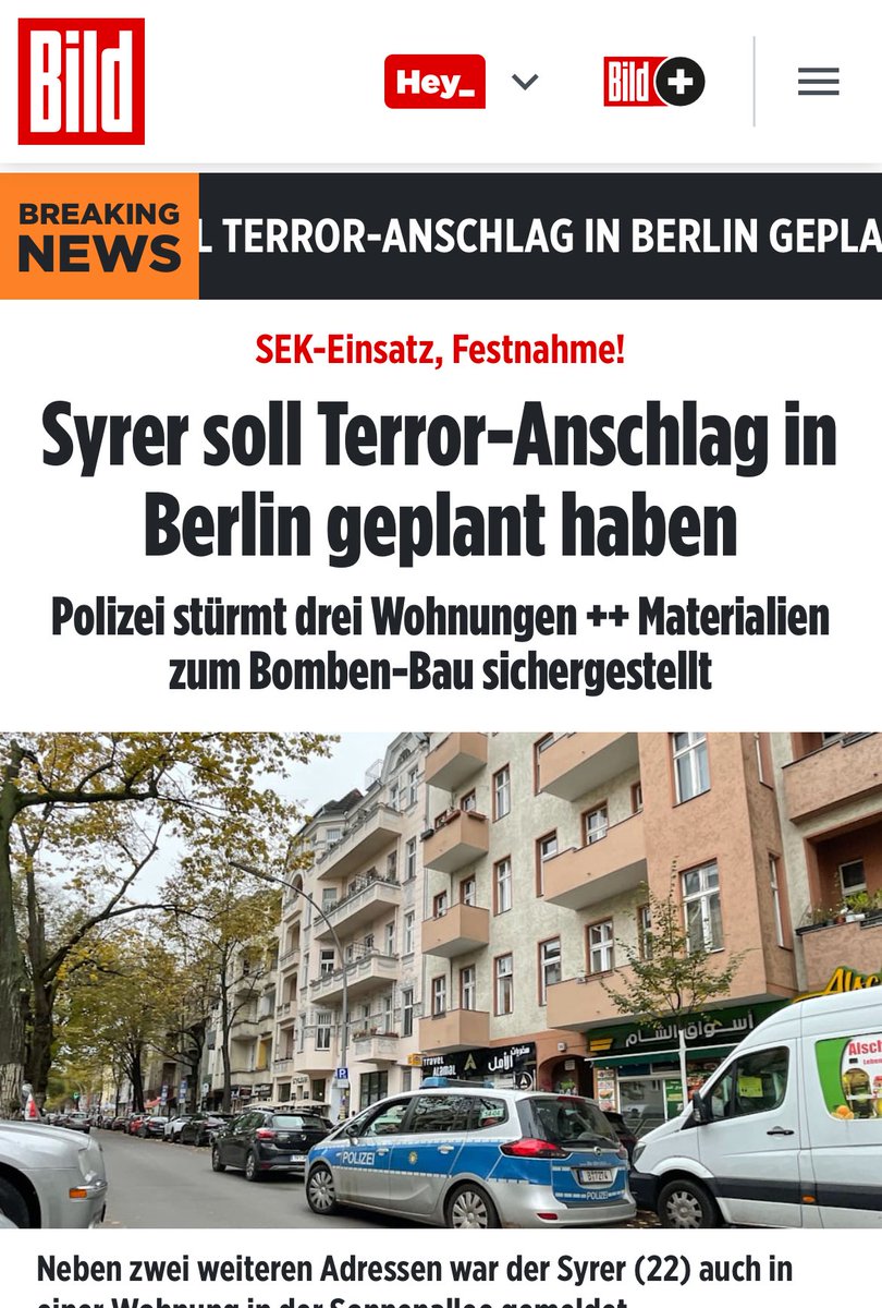 Stadtbild 

Die größte Gefahr kommt von Rechts. 

Ach ne, doch nicht. 

Danke CDU.