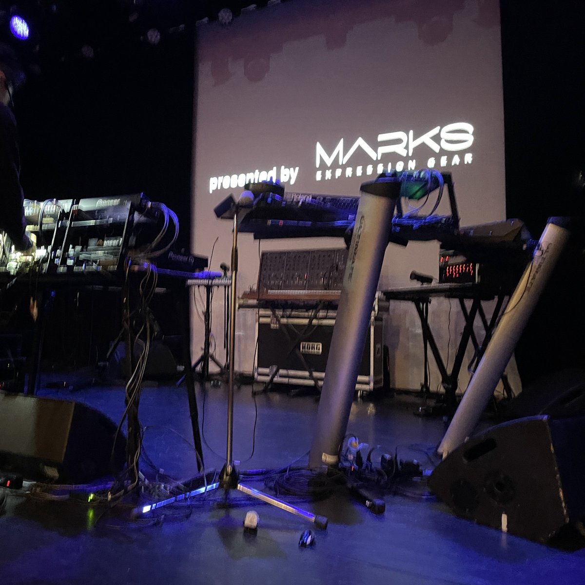 小室哲哉と浅倉大介の師弟コンビ、東京楽器博2025でシンセサイザー