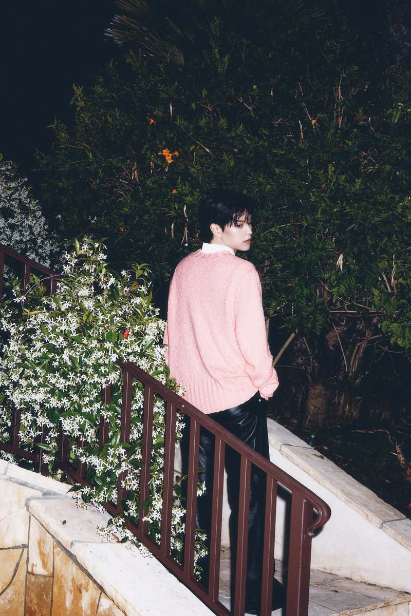 SEUNGM1NE's tweet photo. ALBUM COVER WORTHY😭😭😭😭😭 https://t.co/PomZIKOumA