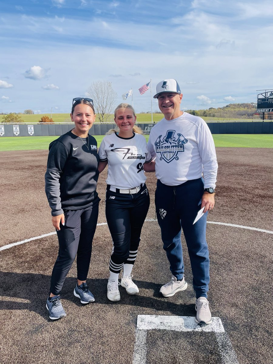 I had a great camp at <a href="/LMU_Softball/">LMU Softball</a>!  Thank you Coach Richardson and <a href="/cait_bone3/">Caitlin Gambone</a> for your time, instruction and feedback! I can’t wait to come back. 🪓#GoSplitters #SharpenYouAxe 

💪🏻<a href="/furyplat_bruce/">TN Fury Platinum Bruce</a> <a href="/PCCLadyDoresSB/">PCCLadyDoresSB</a>  <a href="/SBRRetweets/">Softball Recruiting Reposts</a> <a href="/sballrecruiting/">softballrecruiting</a> <a href="/SoftballRecruit/">Softball Recruit 🥎</a> <a href="/scan1ansports/">ꜱᴄᴀɴʟᴀɴ ꜱᴘᴏʀᴛꜱ™️</a>