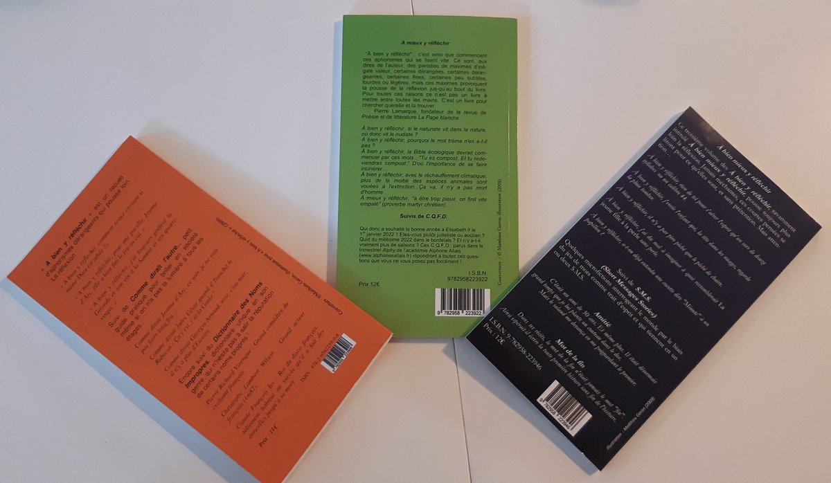 La passe de 3... 

Chaque volume disponible en commande en MP, 11 ou 12 euros pièce (FDP offerts)...
Pour les exemples, c'est ici :

lapageblanche.com/le-depot/auteu…
