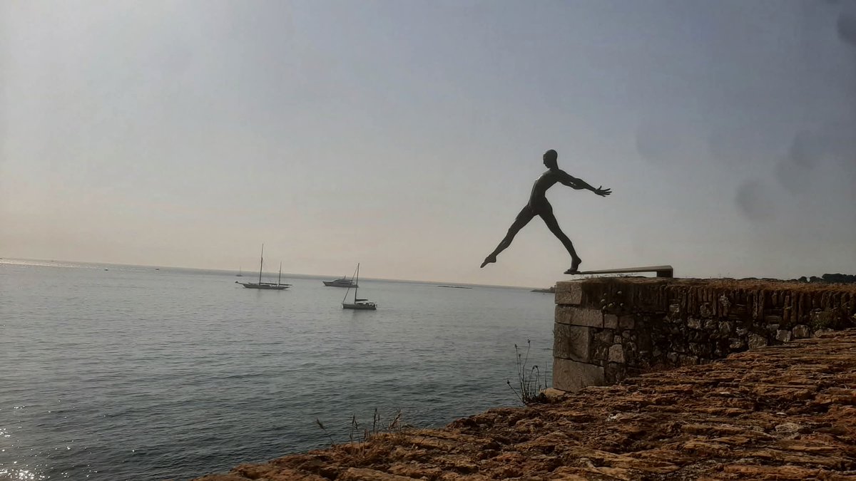 The Rhynes tweet media