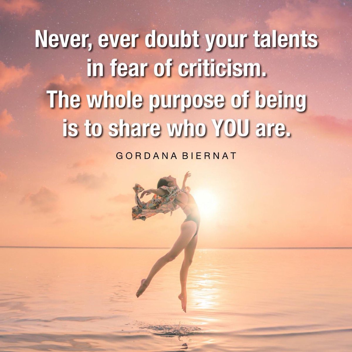 MyPowertalk's tweet image. Good Sunday! ♥️

Never, ever doubt your talents
in fear of criticism.

The whole purpose of being
is to share who YOU are.

Actually, being YOU
is what you came here to do.

So, explore your truths,
trust what you find
and stay kind.

#ShineOn✨
#SundayThoughts