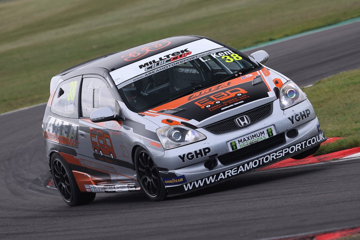 🏆 BRANDS HATCH FINALE - RACE TWO RESULT 🏆

Lewis Kent takes win number five in the final race of the 2025 Milltek Civic Cup season.

Dave Marshall made his way up to second place ahead of Spencer Stevenson, who completed the podium.

#CivicCup #Milltek #TCRFeederSeries