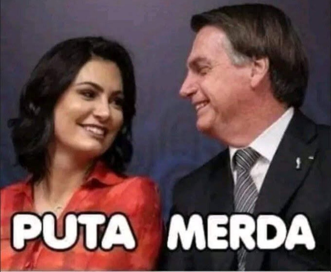 felepu's tweet image. ontem no rolê uma pessoa olhou na boleta dos meus olhos e perguntou: quais os seus pronomes?