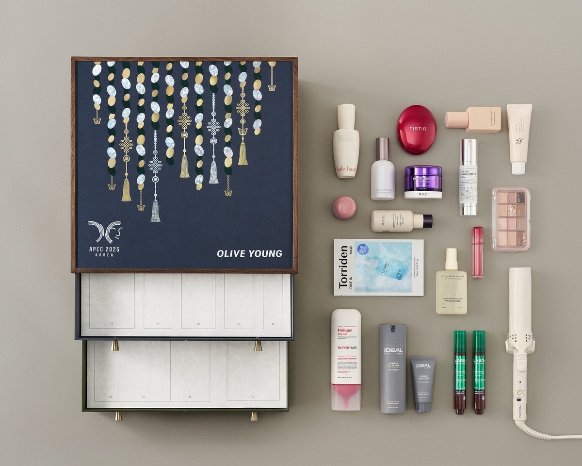 minsan_cosme's tweet image. 国's PICK。
関係者バージョン、オリヤンパッケージ韓国コスメ。

記事:オリーブヤングは、慶州で開催された「アジア太平洋経済協力（APEC）2025 KOREA」首脳会議期間中、韓国を代表するKビューティーパッケージを各加盟国首脳に公式贈答品として提供しました。