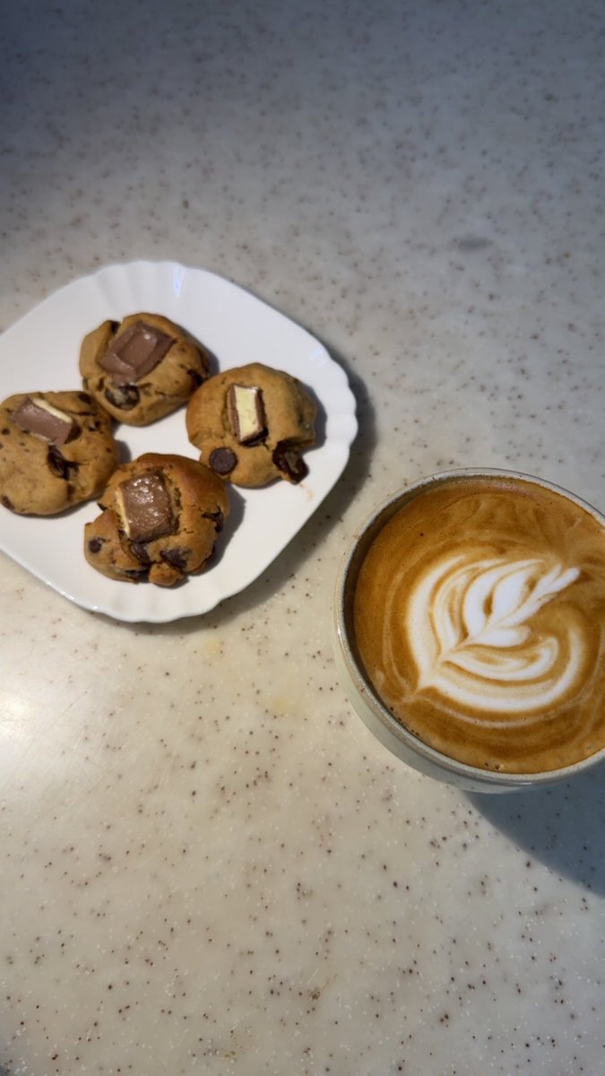 El cookiesano 
سيّد كوكيز 👨🏻‍🍳