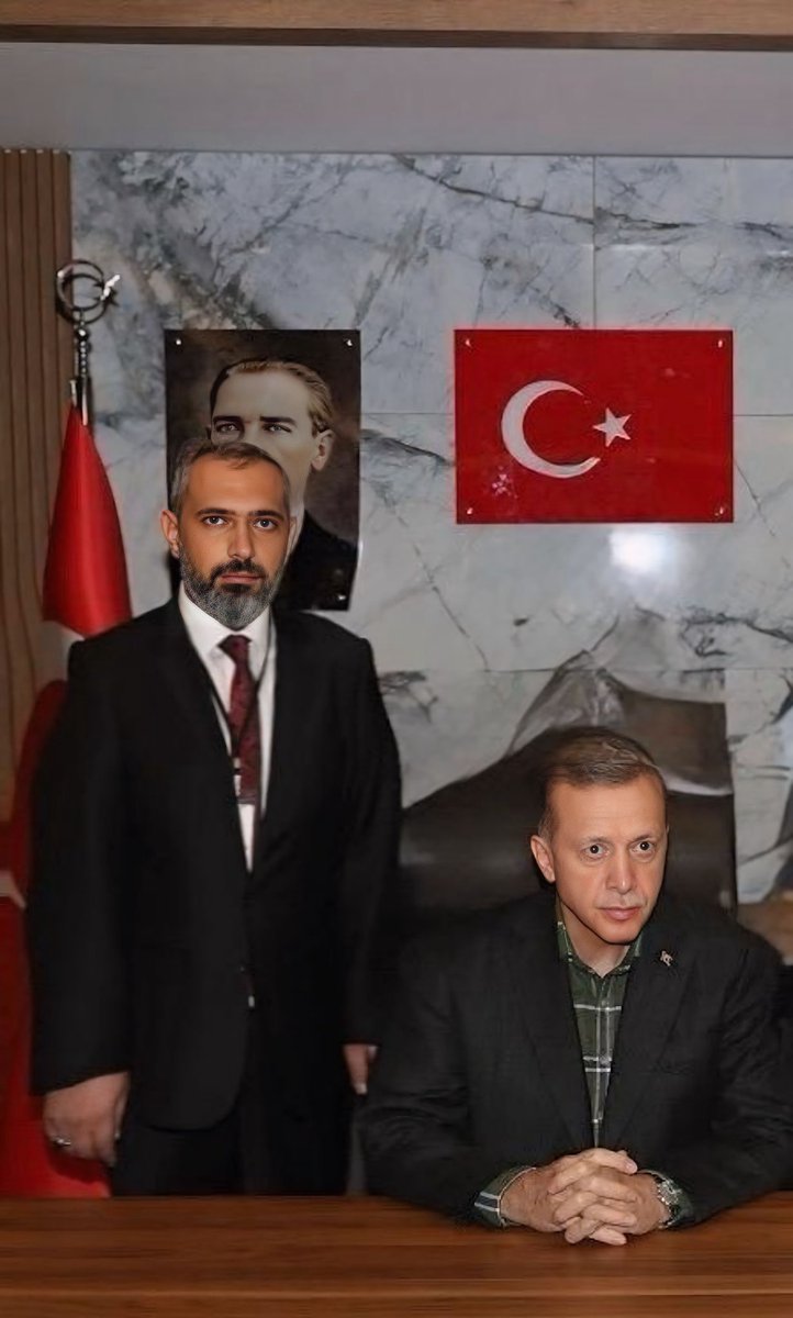 EkremSMR's tweet photo. 🇹🇷
Güçlü liderlik, sadece bugünü değil, yarınları da inşa etmektir.
Vizyoner duruşu, kararlılığı ve gençlere açtığı yol ile Türkiye’ye ilham veren Sayın Cumhurbaşkanımıza sonsuz saygı ve teşekkürlerimizle.

#GüçlüLiderlik #VizyonerTürkiye #GençliğeGüven #TürkiyeYüzyılı
@Akparti https://t.co/E5zKI4aiVd