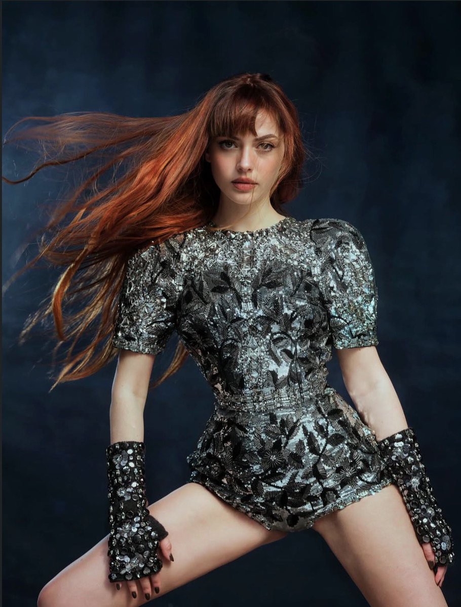 Aliceeblu_'s tweet photo. 🆕 ASCOLTI #Spotify 
📆 01/11/25

#53 (+16) #PiazzaSanMarco 88.105

#80 (+26) #Maschio 72.797 

#95 (+14) #Esibizionista 64.742 

#Annalisa https://t.co/jol993P1ed