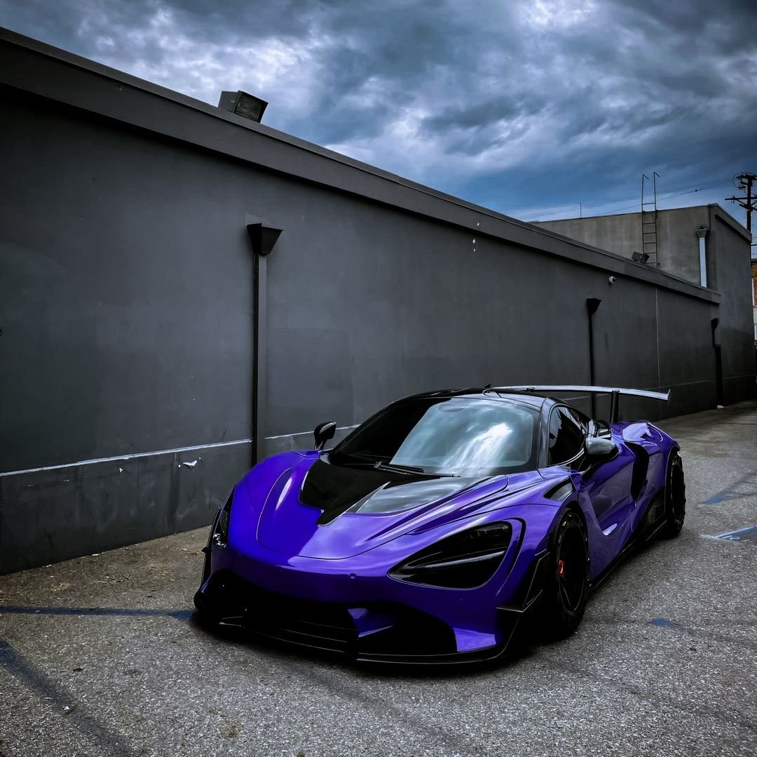 It's beautiful, it's aggressive, and it's screaming to be driven. A true automotive masterpiece. 💜